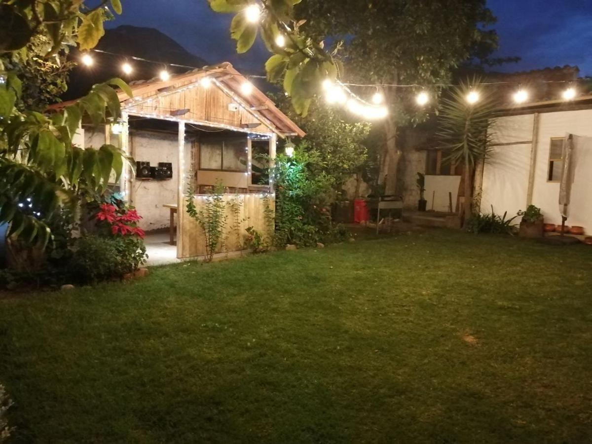 Hostal Dulzura Caraz Екстер'єр фото