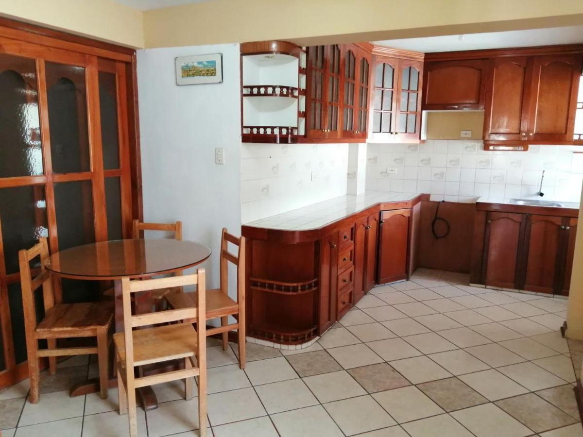 Hostal Dulzura Caraz Екстер'єр фото