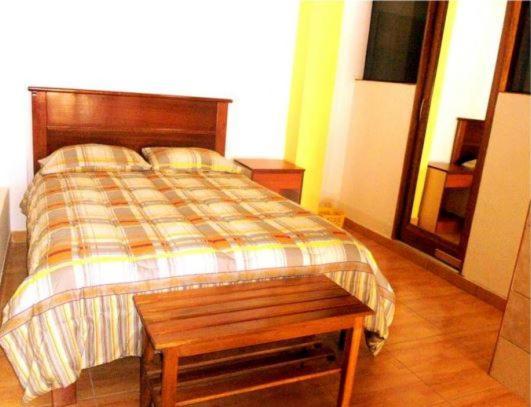Hostal Dulzura Caraz Екстер'єр фото
