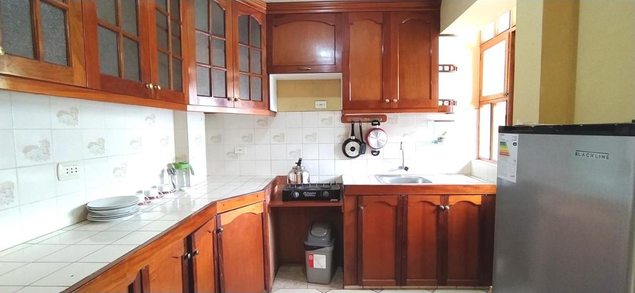 Hostal Dulzura Caraz Екстер'єр фото