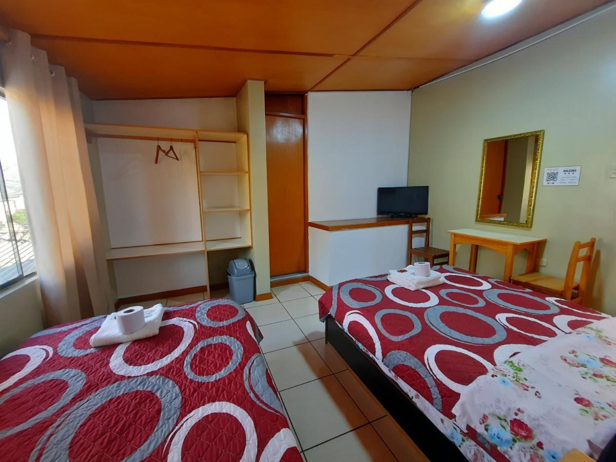 Hostal Dulzura Caraz Екстер'єр фото